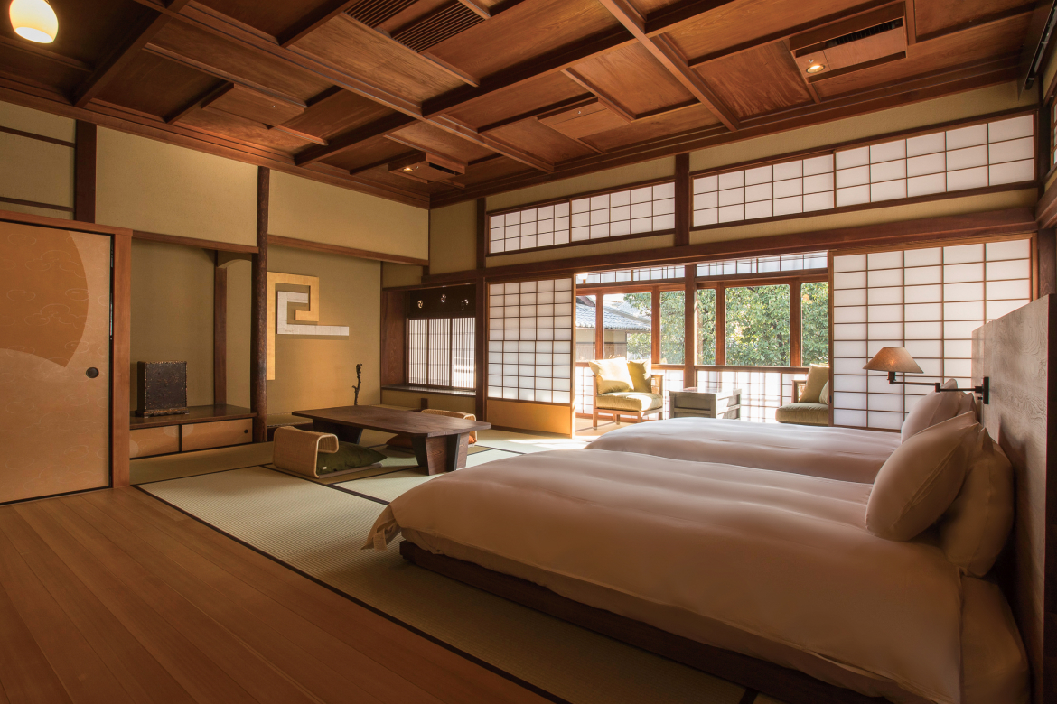 Curated Stay