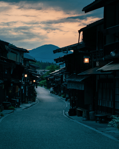 Experiential Stays in Japan – Ryokan, Villas & Temple Stays