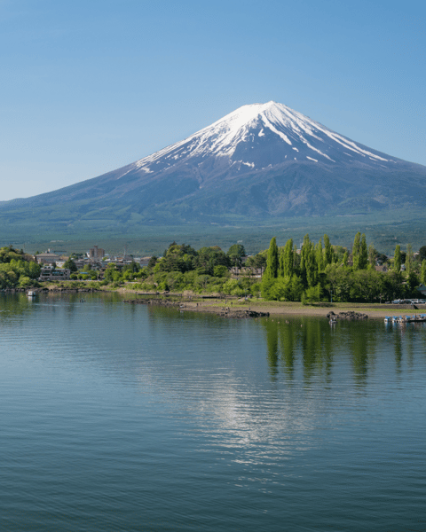 Cultural Experiences Around Mt. Fuji – Hiking & Sake