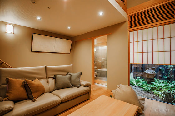 https://storage.otonami.jp/images%2F7a0b99ec-7e8d-42d3-8b4a-356f8c83b1de?alt=media
