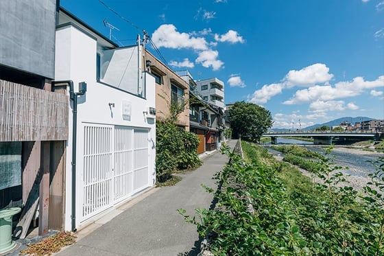 https://storage.otonami.jp/images%2F8811bb61-8a23-4d0c-b5e1-9fc705647a4a?alt=media