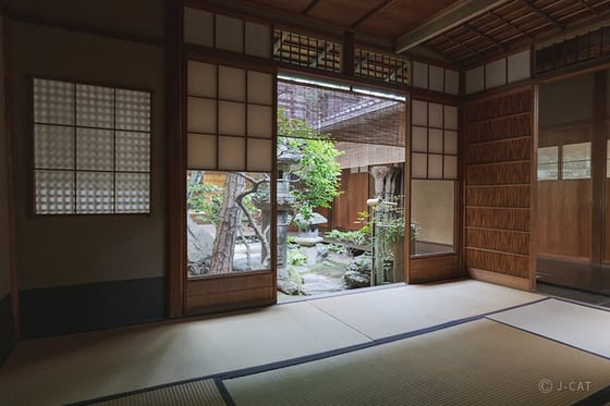 https://storage.otonami.jp/images%2Fen_itomomi_sub_1_06114fe3.jpg?alt=media