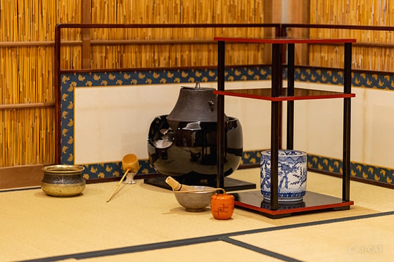 https://storage.otonami.jp/images%2Fen_noh-teaceremony_sub_3_d78c150e.jpg?alt=media