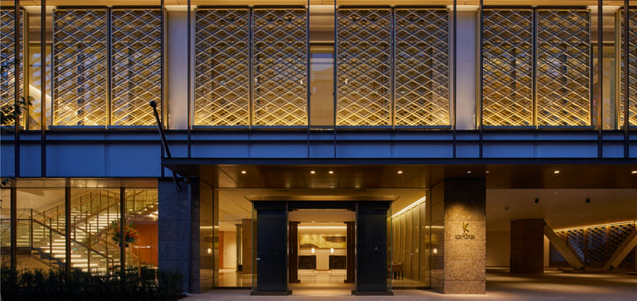  [Experiential Stay] Luxury Central Tokyo Stay and City Tour of the Architecturally Historic Marunouchi Area