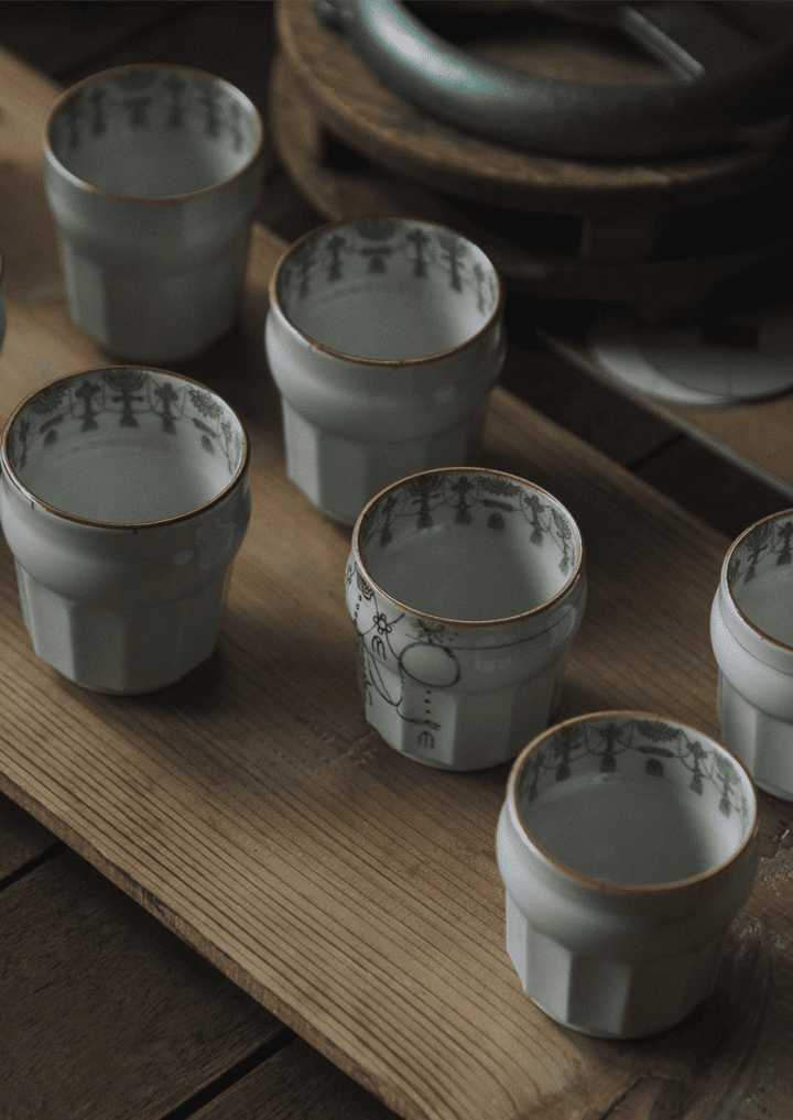 Pottery & Ceramics