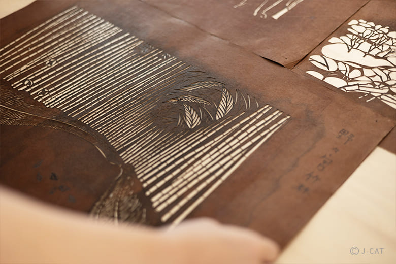 Ukiyo-e Motif Kataezome Stencil Dyeing Workshop in Tokyo