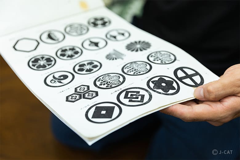 Make a Traditional Edo Paper Lantern at a Long-Running Shop in Tokyo