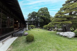 https://images.microcms-assets.io/assets/a061b71b7a084ccfa781f19d8659cbbd/bd6a2dab67b14a02b8ccfe35b6979565/keiunkan-add01.jpg