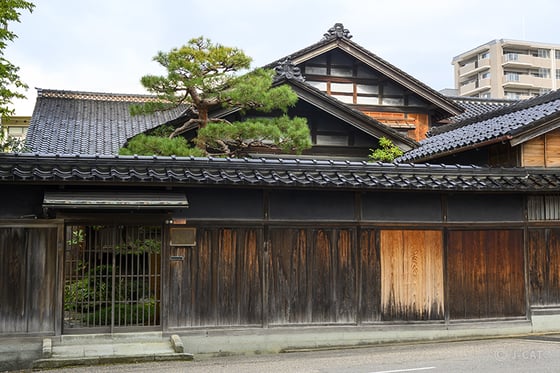 https://storage.otonami.jp/images%2Fe7963347-1540-4901-acf0-68e245af5243?alt=media