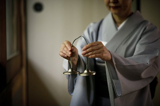 https://storage.otonami.jp/images%2Fen_kyoto-wabichakai_thumbnail_9bed295a.jpg?alt=media