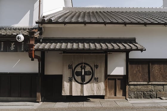 https://storage.otonami.jp/images%2Fen_nakamura-tokichi-pm_sub_0_e6d49060.jpg?alt=media