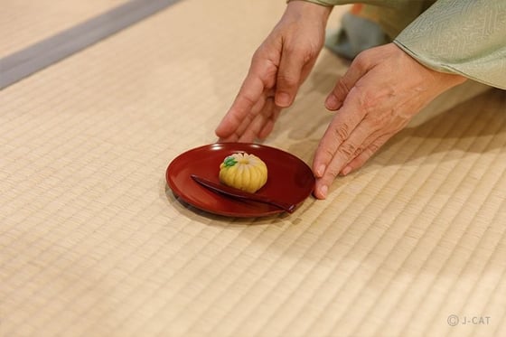 https://storage.otonami.jp/images%2Fen_onnoza-geisha_sub_3_9d7c28e6.jpg?alt=media