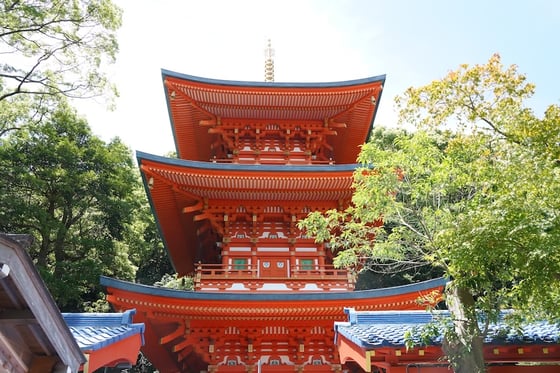 https://storage.otonami.jp/images%2Fen_sumadera_thumbnail_589c74ae.JPG?alt=media