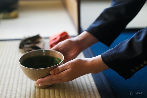 https://storage.otonami.jp/images%2Fen_the-tea-crane_sub_0_1ce413b0.jpg?alt=media