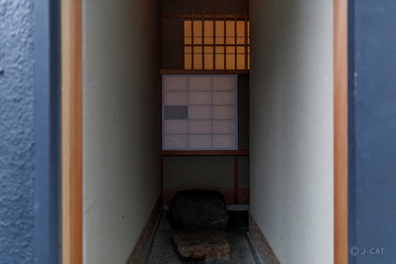 https://storage.otonami.jp/images%2Fen_yobanashi-sahan_sub_3_b1358d19.jpg?alt=media